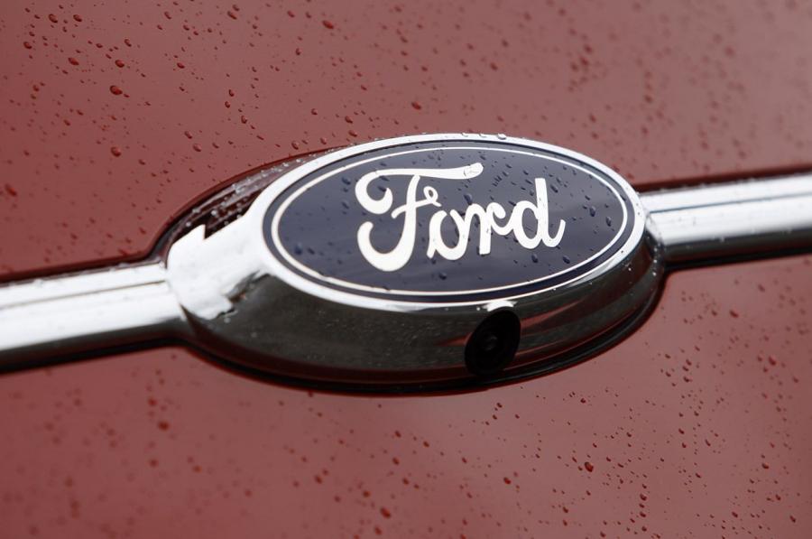  Ford Taurus SHO 2013 года  (фото 26 из 56)